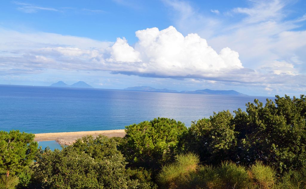aeolian-islands-sicily-countrybred