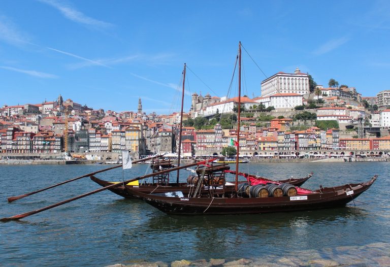 Perfect Porto Itinerary: How To Spend 1 to 5 Days in Porto, Portugal -  Jetsetting Fools