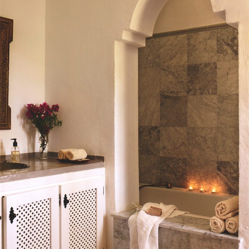 countryhouse-andalucia-casita-grande-bathroom-countrybred