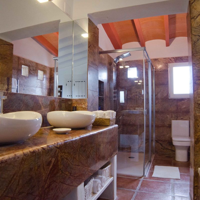countryhouse-andalucia-casita-master-suite-countrybred