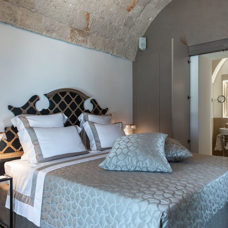 countryhouse-casa-piccola-bedroom-puglia-villa-countrybred