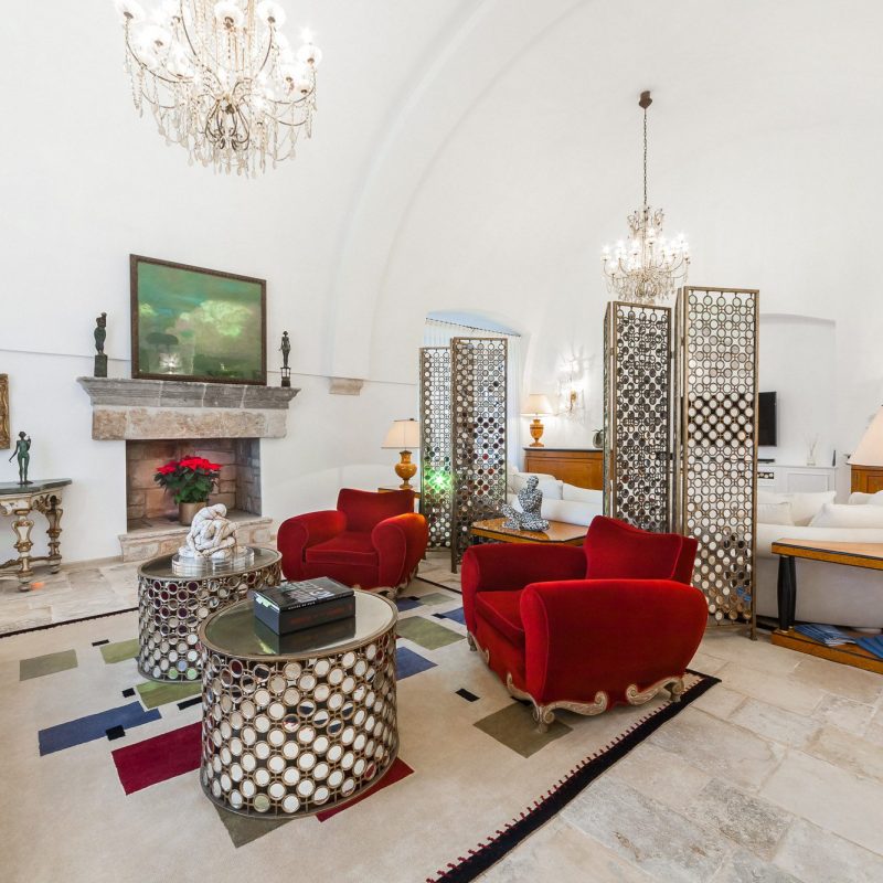 countryhouse-puglia-casa-grande-villa-living-room-countrybred